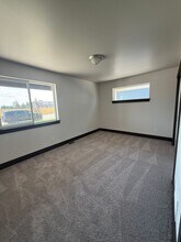 2021 Waterfall Trl in Belgrade, MT - Building Photo - Building Photo