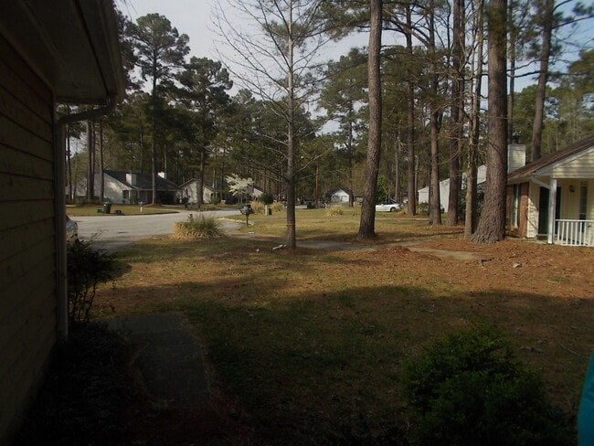 1617 Jamestown Ct in New Bern, NC - Building Photo - Building Photo