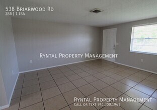 538 Briarwood Rd in Venice, FL - Building Photo - Building Photo