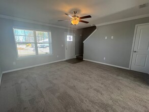 58 Stonehenge Ln in Manchester, TN - Building Photo - Building Photo