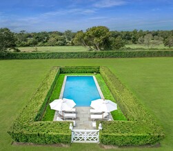 252 Highland Terrace in Bridgehampton, NY - Building Photo - Building Photo