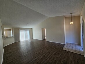 312 Oak Track Pass in Ocala, FL - Building Photo - Building Photo