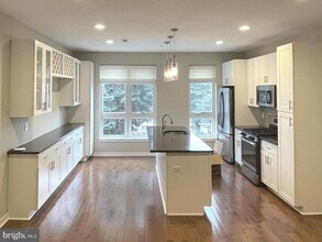 3831 F St in Philadelphia, PA - Building Photo - Building Photo