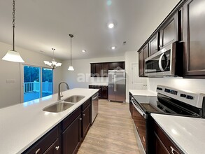 2030 Corey Joseph Dr in Charlotte, NC - Foto de edificio - Building Photo