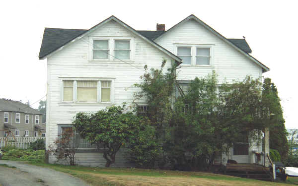 8414 Cedarhome Dr NW in Stanwood, WA - Building Photo