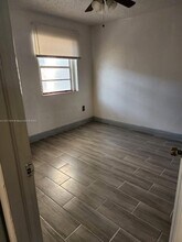 715 NW 7th Ave in Hallandale Beach, FL - Building Photo - Building Photo