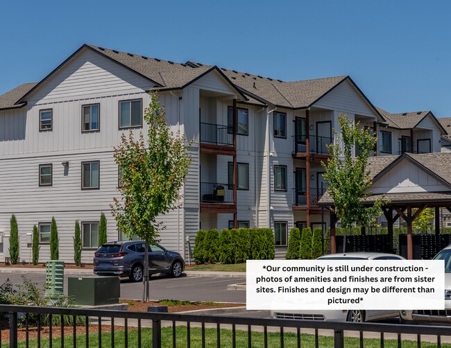 Eastpark Apartment Homes in Salem, OR - Building Photo - Building Photo