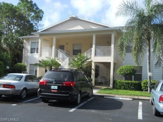 1260 Sarah Jean Cir, Unit 202 in Naples, FL - Building Photo