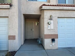 3268 Cheyenne Gardens Way in North Las Vegas, NV - Building Photo - Building Photo