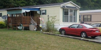 Leisure Village in Johnstown, PA - Building Photo - Building Photo