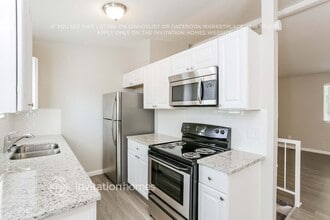 4895 S Pagosa Cir in Aurora, CO - Building Photo - Building Photo