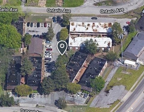 Appletree South in Memphis, TN - Building Photo