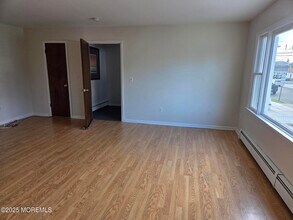 59 K St in Seaside Park, NJ - Building Photo - Building Photo