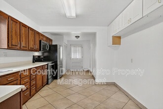 225 S Yates St in Denver, CO - Building Photo - Building Photo