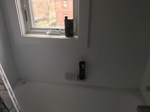 2226 Kendall Avenue, Unit 2226 in Madison, WI - Building Photo - Building Photo