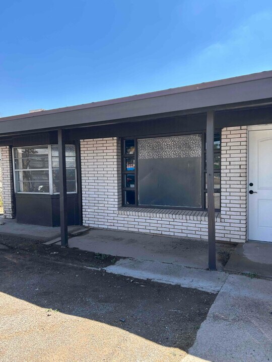 10240 Calcutta Dr in Socorro, TX - Building Photo