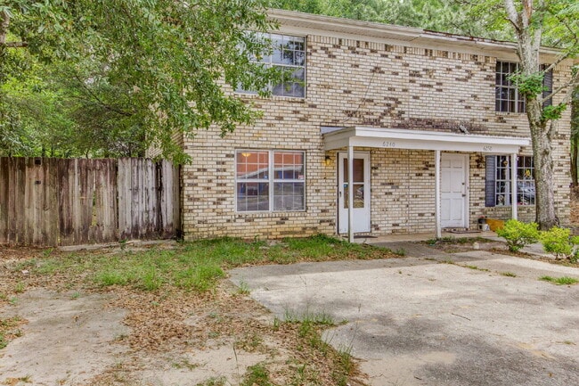6240 Lanier Dr in Pensacola, FL - Building Photo - Building Photo