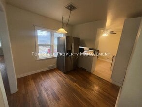 2823 Holcomb Ave in Des Moines, IA - Building Photo - Building Photo