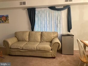 7505 Prince Cole Ct in Manassas, VA - Building Photo - Building Photo