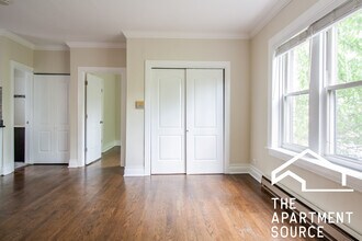 660 W Roscoe St, Unit 3N in Chicago, IL - Building Photo - Building Photo