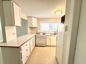 8549 Niles Center Rd in Skokie, IL - Foto de edificio - Building Photo