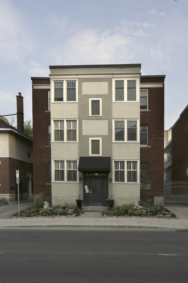 156 St. Patrick St in Ottawa, ON - Building Photo - Building Photo