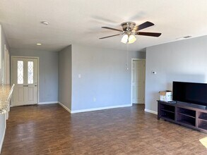 50071 Rusdell Dr in Irving, TX - Building Photo - Building Photo