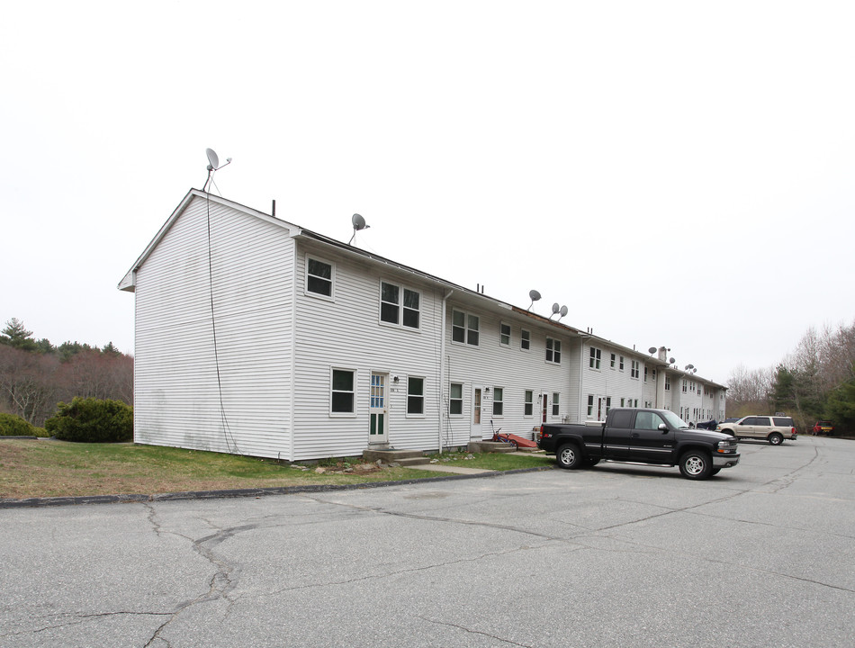 Cranberry Bog Apartments in Danielson, CT - Building Photo