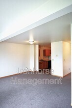 2490 Wheeler Dr in Bozeman, MT - Building Photo - Building Photo