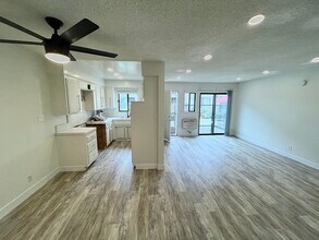 3510 Clarington Ave in Los Angeles, CA - Building Photo - Building Photo