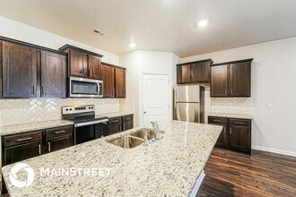 794 Valley Cir, Unit 219 in Leeds, AL - Building Photo - Building Photo