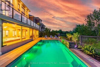 175 Woodgate Pines Dr in Vaughan, ON - Building Photo - Building Photo
