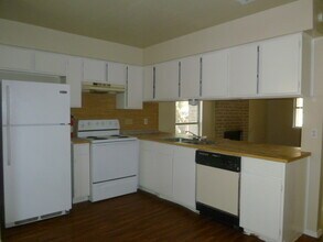 1509 Cinnamon Path in Austin, TX - Building Photo - Building Photo