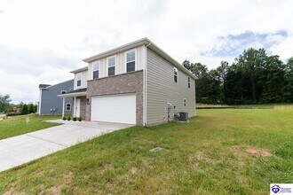 104 Ashwood Ave in Elizabethtown, KY - Building Photo - Building Photo