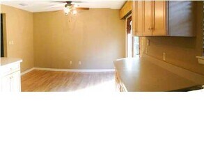 234 Martyn Pl NW in Fort Walton Beach, FL - Building Photo - Building Photo