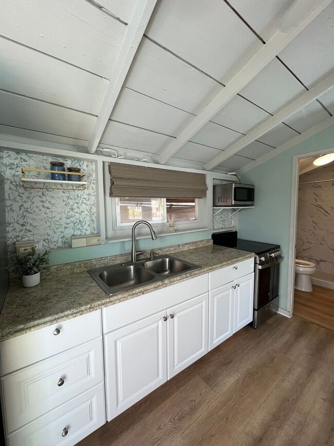 91-69 Fort Weaver Rd in Ewa Beach, HI - Building Photo - Building Photo