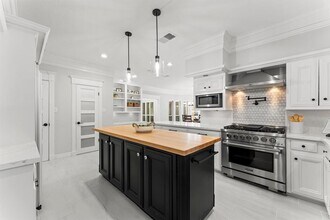 8911 Tranquil Park Dr in Spring, TX - Building Photo - Building Photo