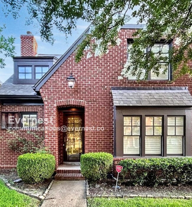 property at 1954 Elzey Ave