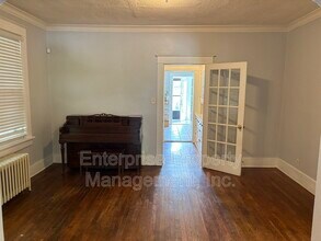 2371 Parkway Pl in Memphis, TN - Building Photo - Building Photo