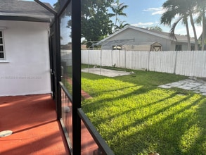 14075 SW 45th Terrace in Miami, FL - Building Photo - Building Photo