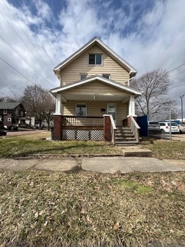 278 Huntington Ave in Akron, OH - Building Photo - Building Photo