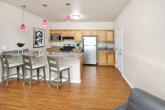 1131 Bertrand St in Manhattan, KS - Building Photo - Building Photo