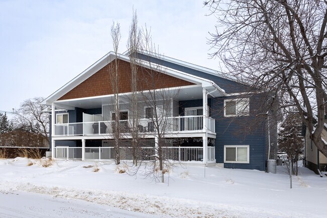 116 First Av in Strathmore, AB - Building Photo - Primary Photo