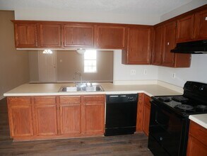 2531 Bristol Cove in Horn Lake, MS - Building Photo - Building Photo