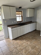 1537 Pearl St, Unit A in Columbus, IN - Foto de edificio - Building Photo