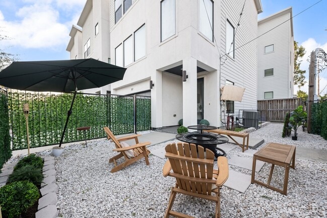 property at 717 Morris St