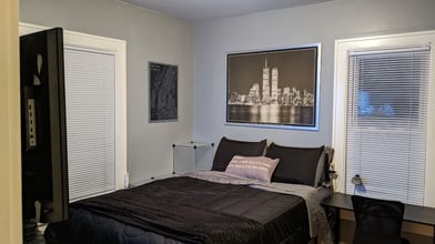 2700 Irving Ave N, Unit 2702 in Minneapolis, MN - Building Photo - Building Photo