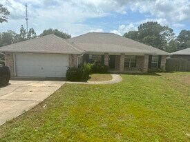 427 Triton St in Crestview, FL - Building Photo
