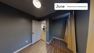 Private bedroom in 3 bed/1 bath Home in Boston, MA - Building Photo - Building Photo