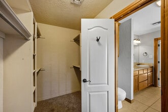 1202 Hershel Dr in Elgin, OK - Building Photo - Building Photo